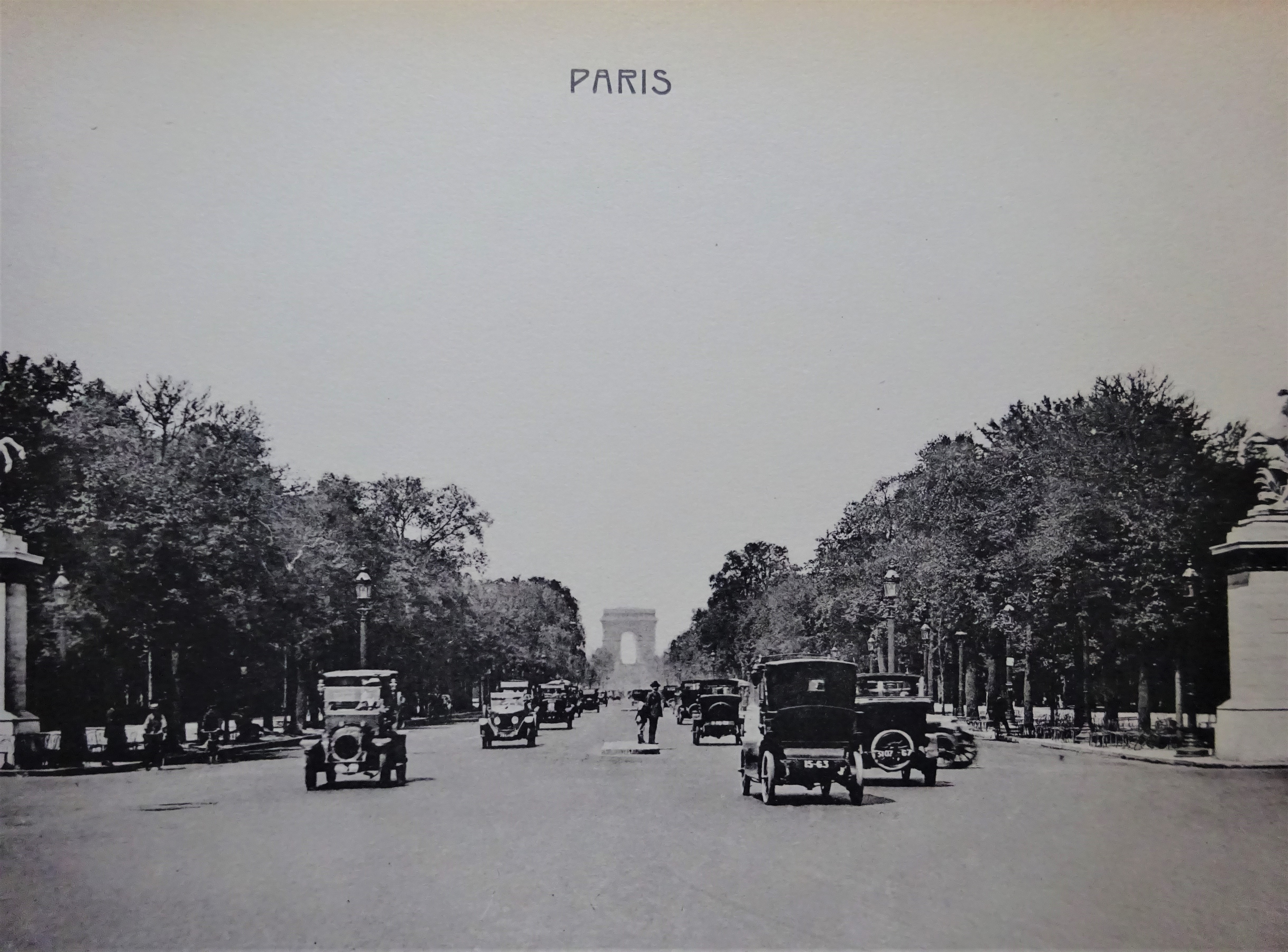 Paris Album Artistique 40 vues