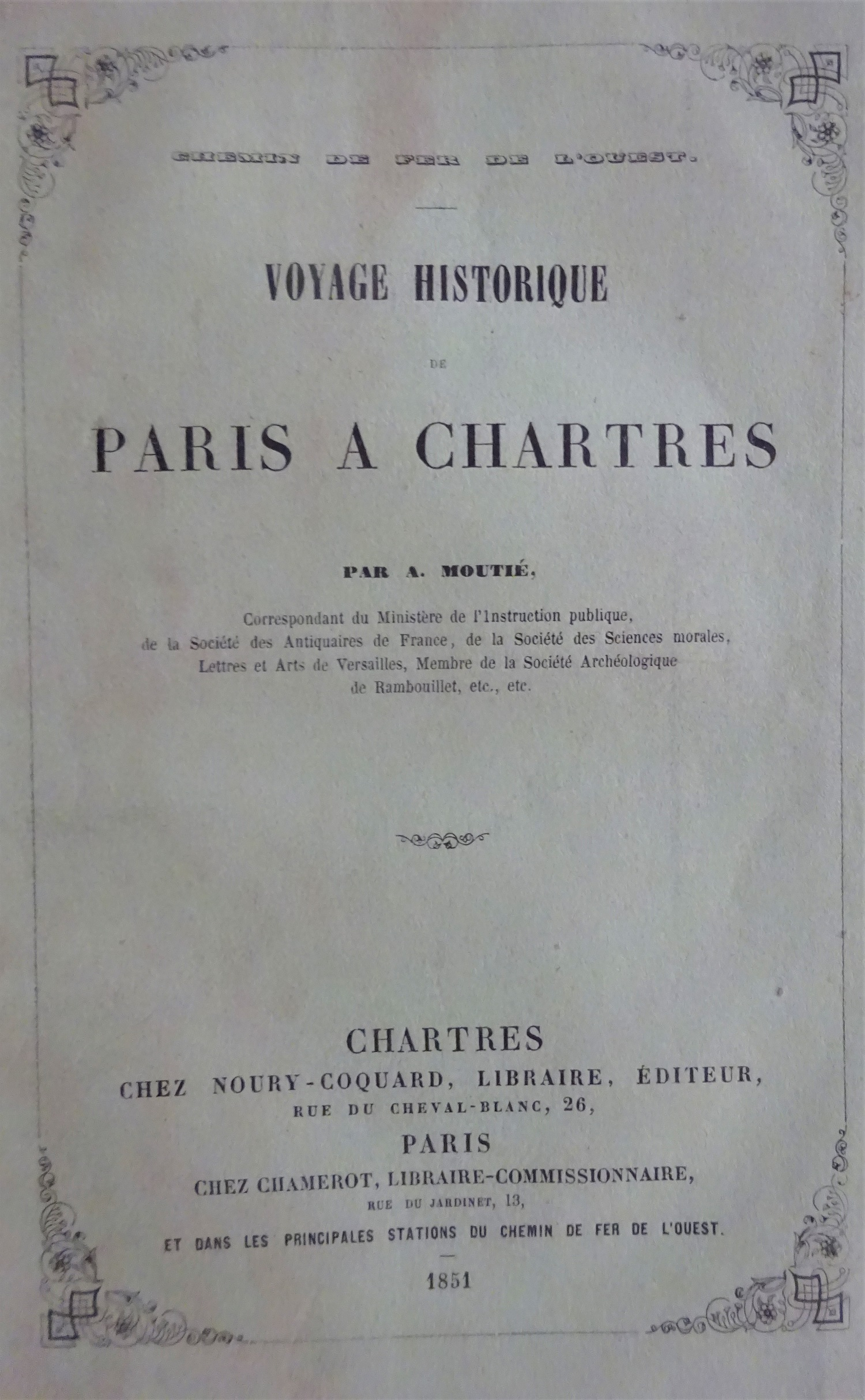 Voyage historique de Paris à Chartres