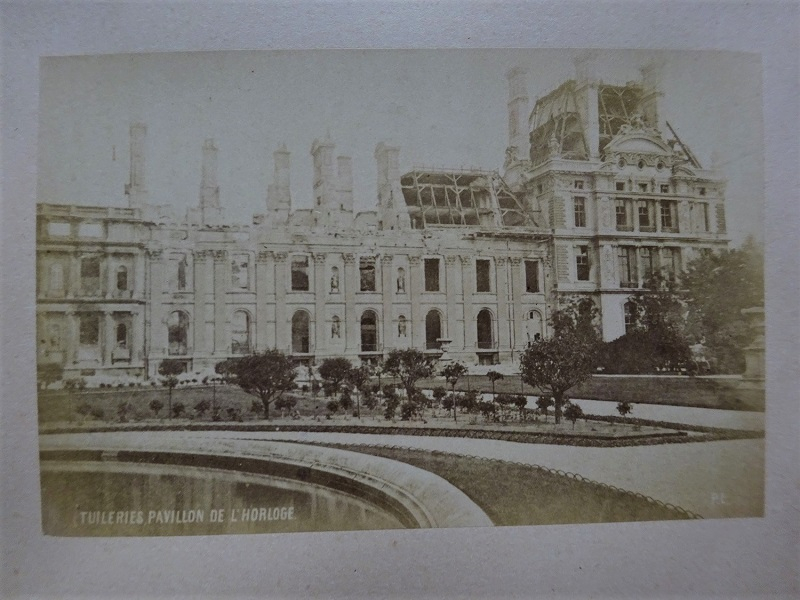 Album photographique des ruines de Paris