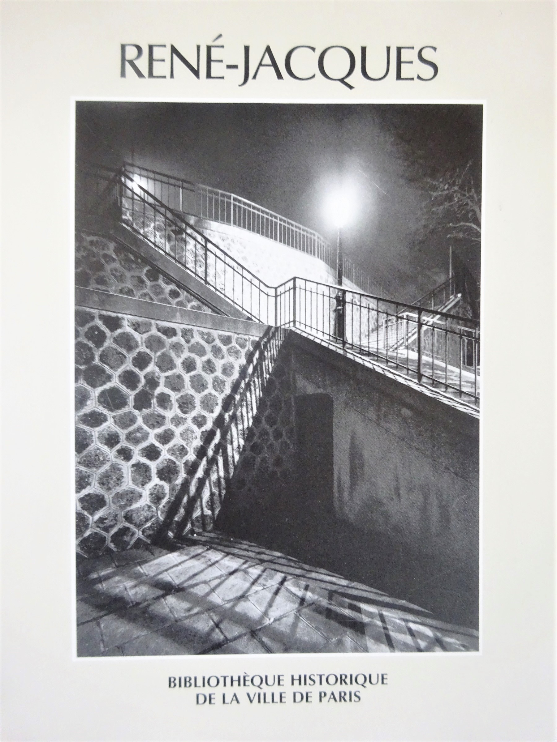 René-Jacques. Un illustrateur photographie Paris